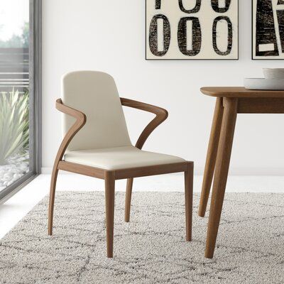 CURVE ELEGANCE